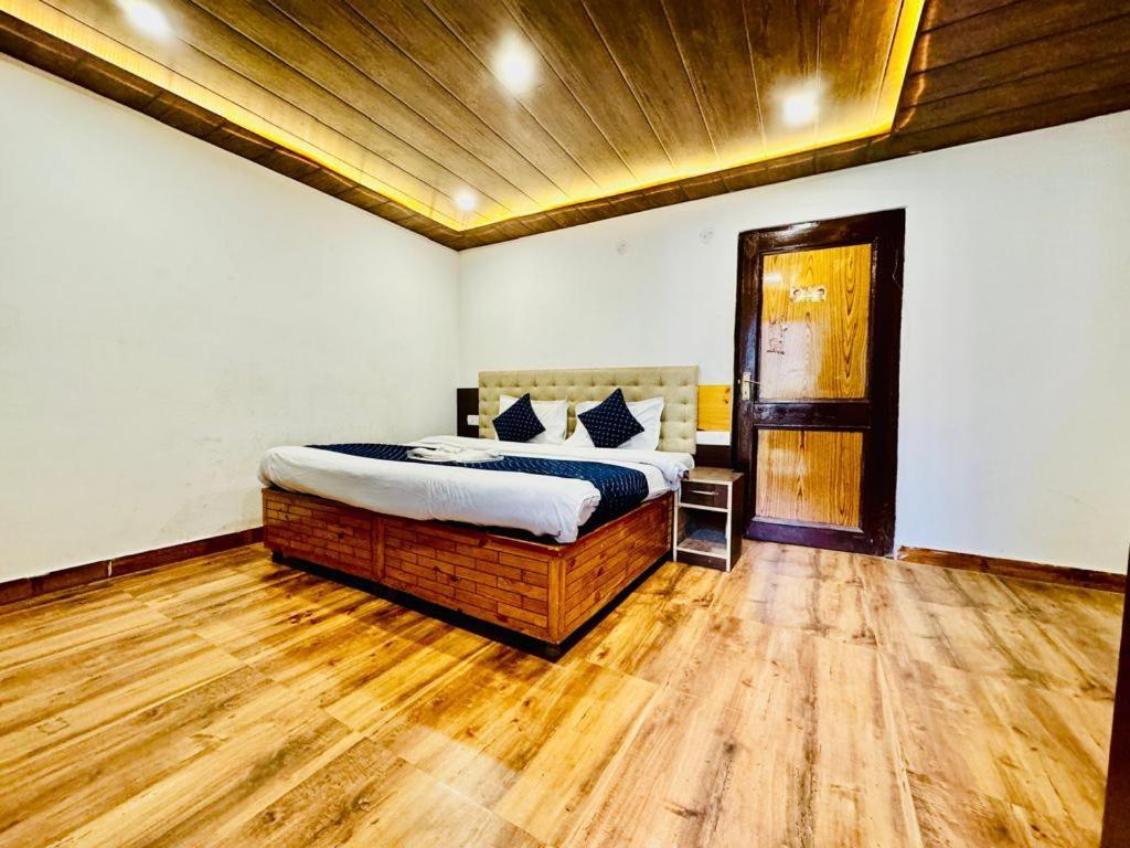 The Royal View Cottage Manali  Exterior photo